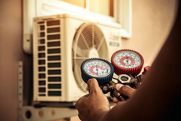 Professional Hvac Installation technician working in Orwell, OH